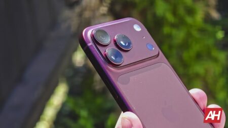iPhone 18 Pro Max Teardown Confirms Qualcomm Modem in US iPhone 18 Pro Max Teardown Confirms Qualcomm Modem in US